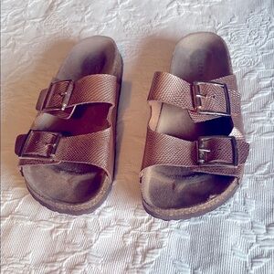 Madden girl, double buckle rose gold size 7